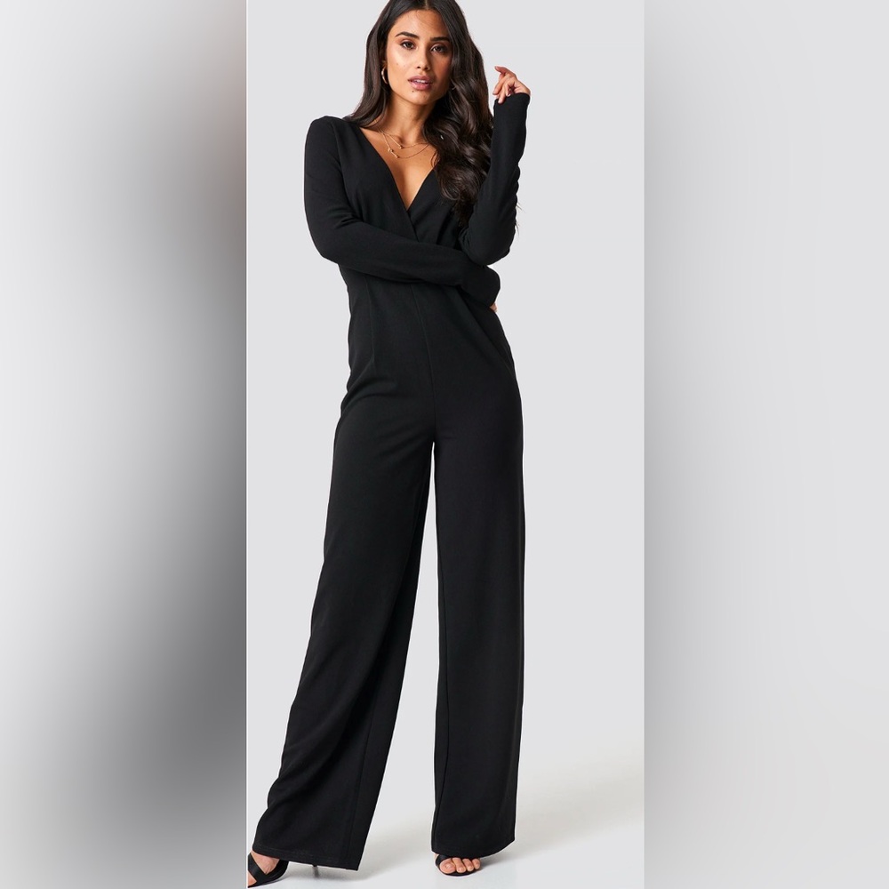 Sexy Diva Wide Leg Black Women's Jumpsuit